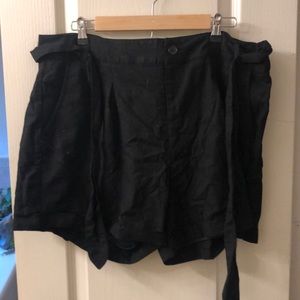 Black linen shorts